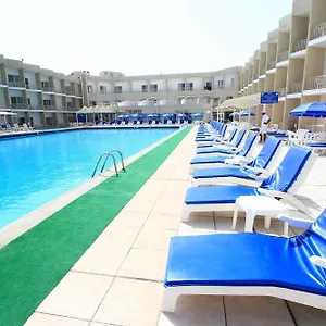 شاطئ فندق